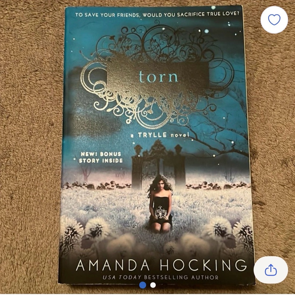 Torn by Amanda Hocking Book